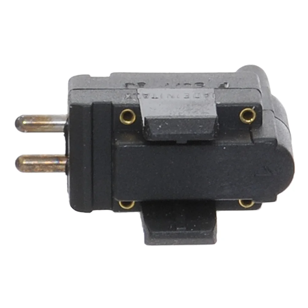 Backljuskontakt, 636078