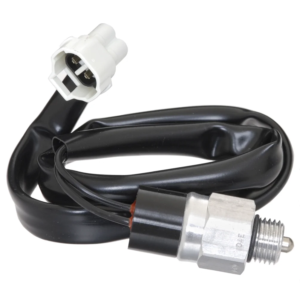 Backljuskontakt, Suzuki, GM