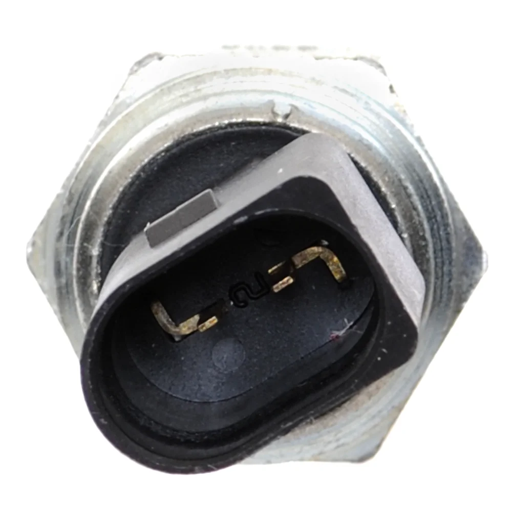 Backljuskontakt Skoda