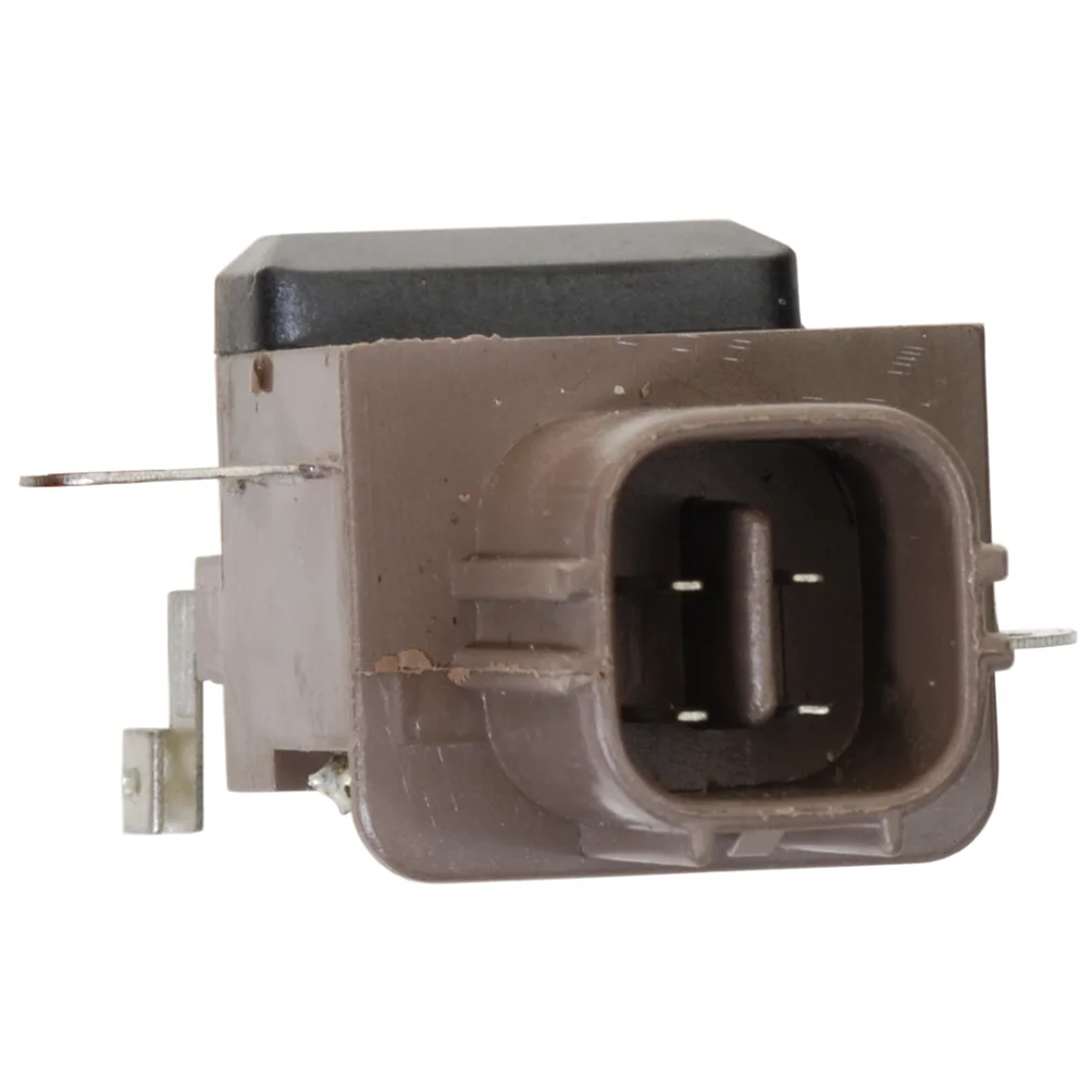 Regulator 126600-3010, 14,5V